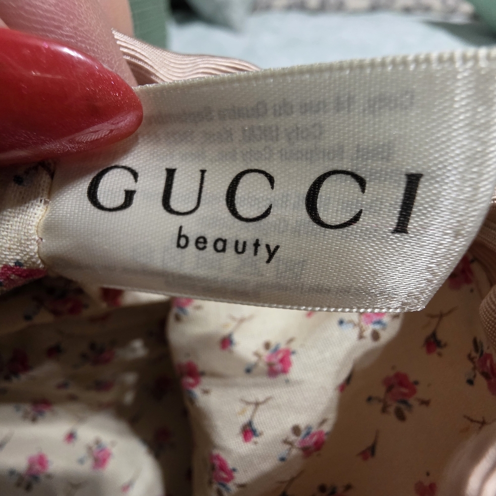 Gucci GWP Drawstring Pouch - Picture 4 of 4